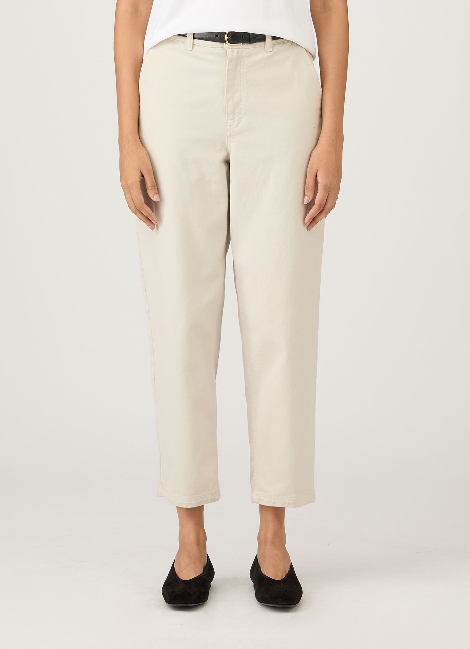 Women's Cotton Tapered Trouser in Chalk