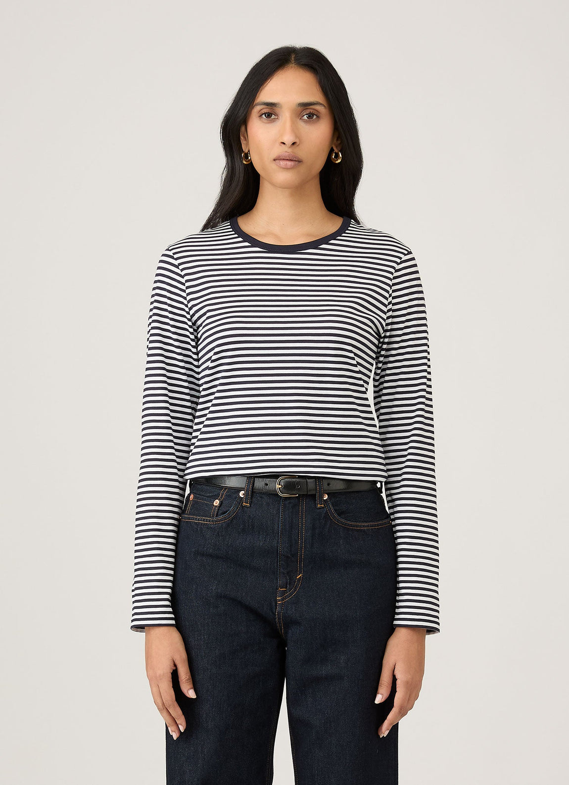 Women's Long Sleeve Classic T-shirt in White/Navy English Stripe