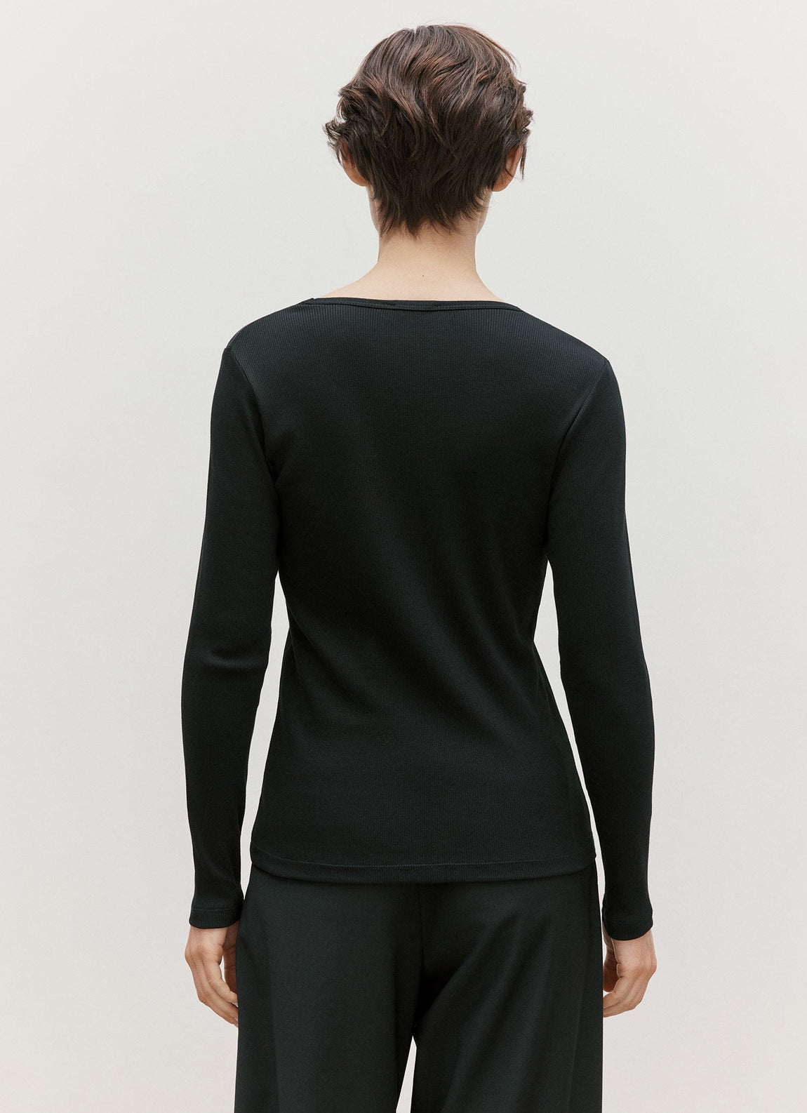 Women's Ribbed Long Sleeve T-shirt in Black