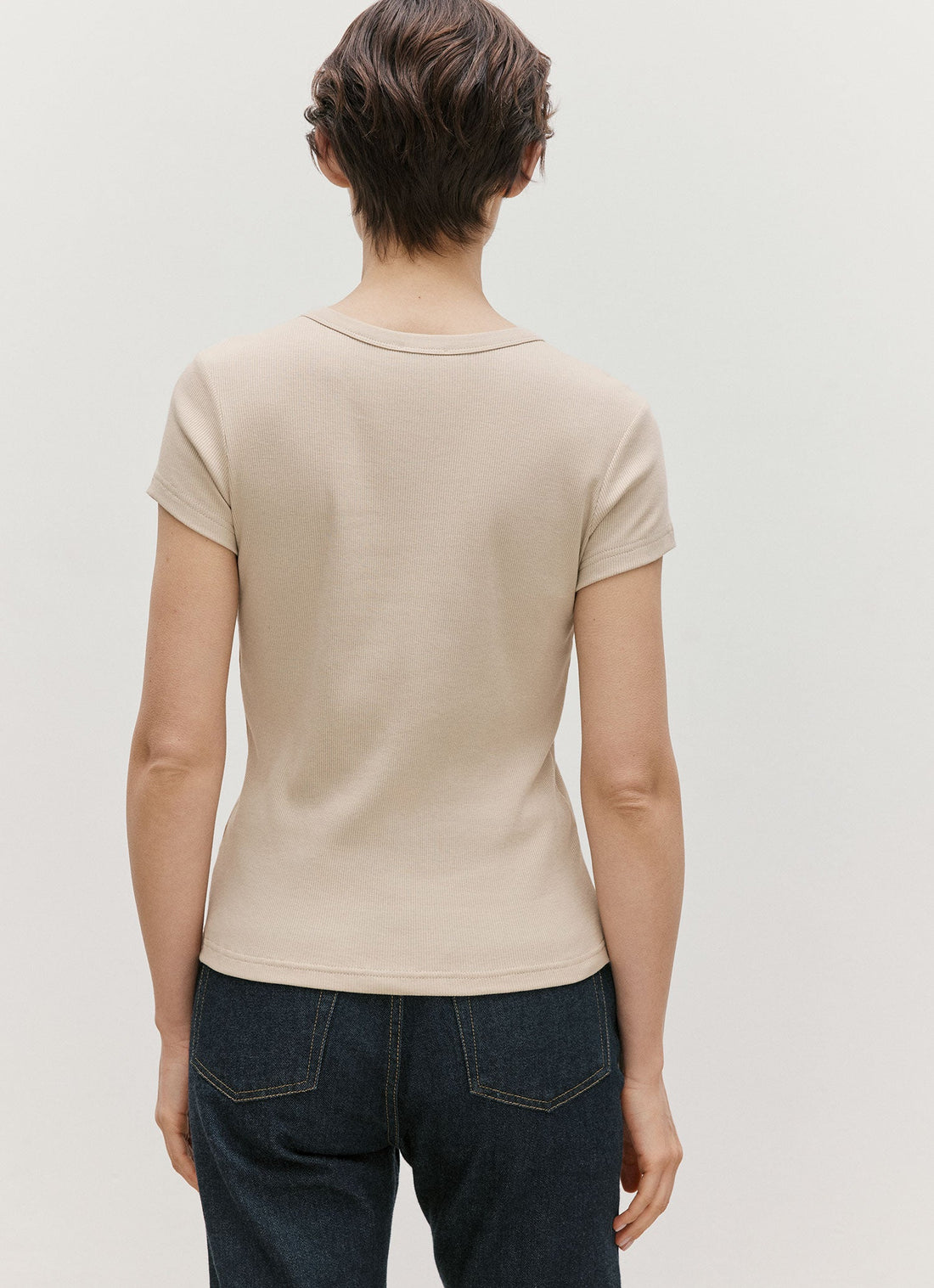 Geripptes T-Shirt