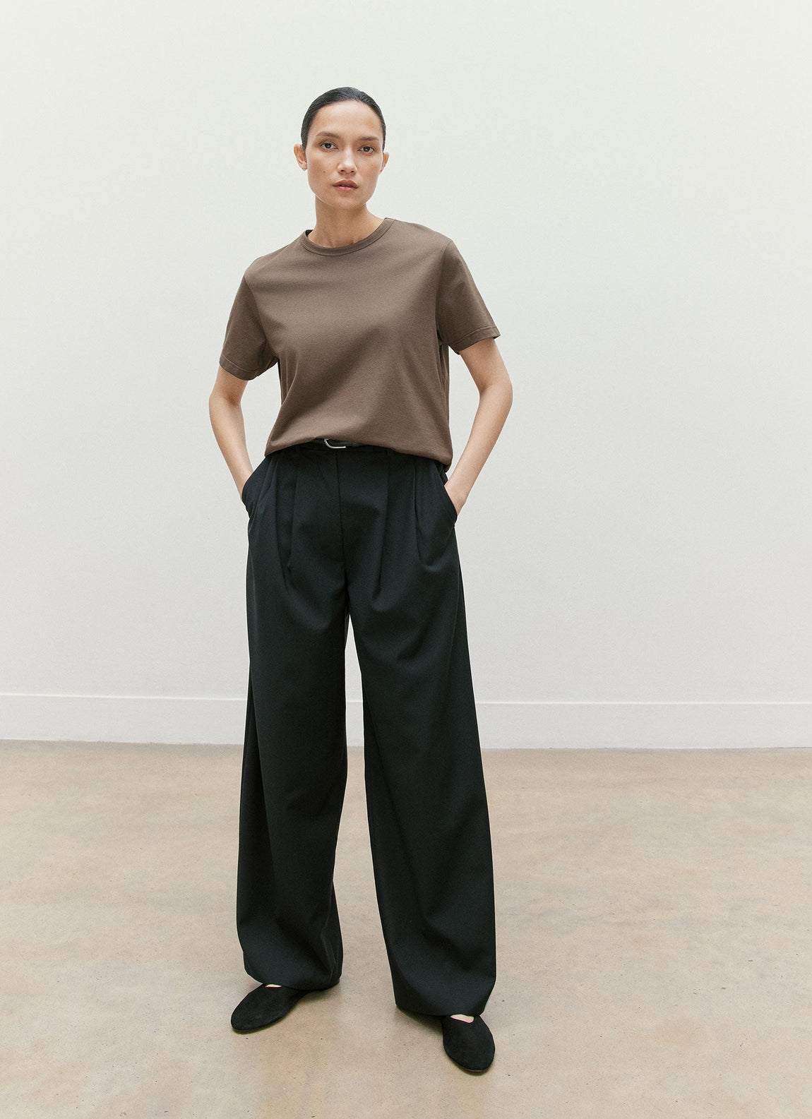 Women's Everyday T-shirt in Dark Cedar