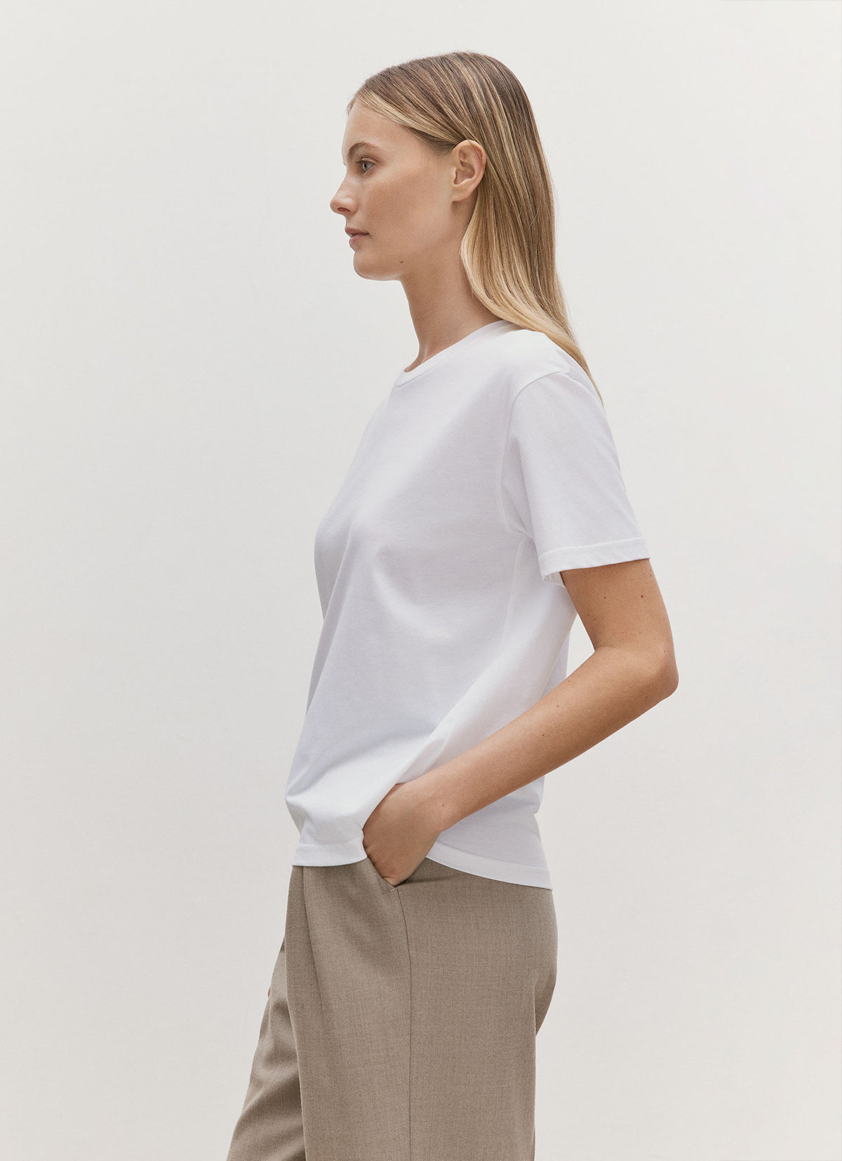 Women's Boy Fit T-shirt in White