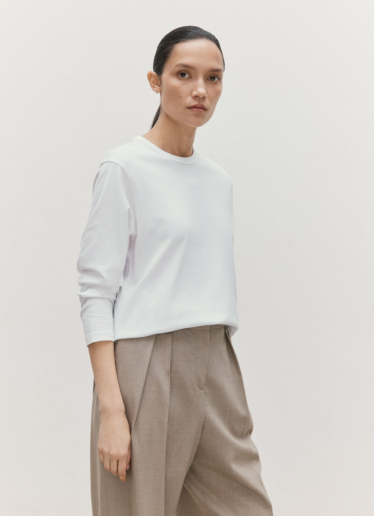 Women's Long Sleeve Everyday T-shirt in White