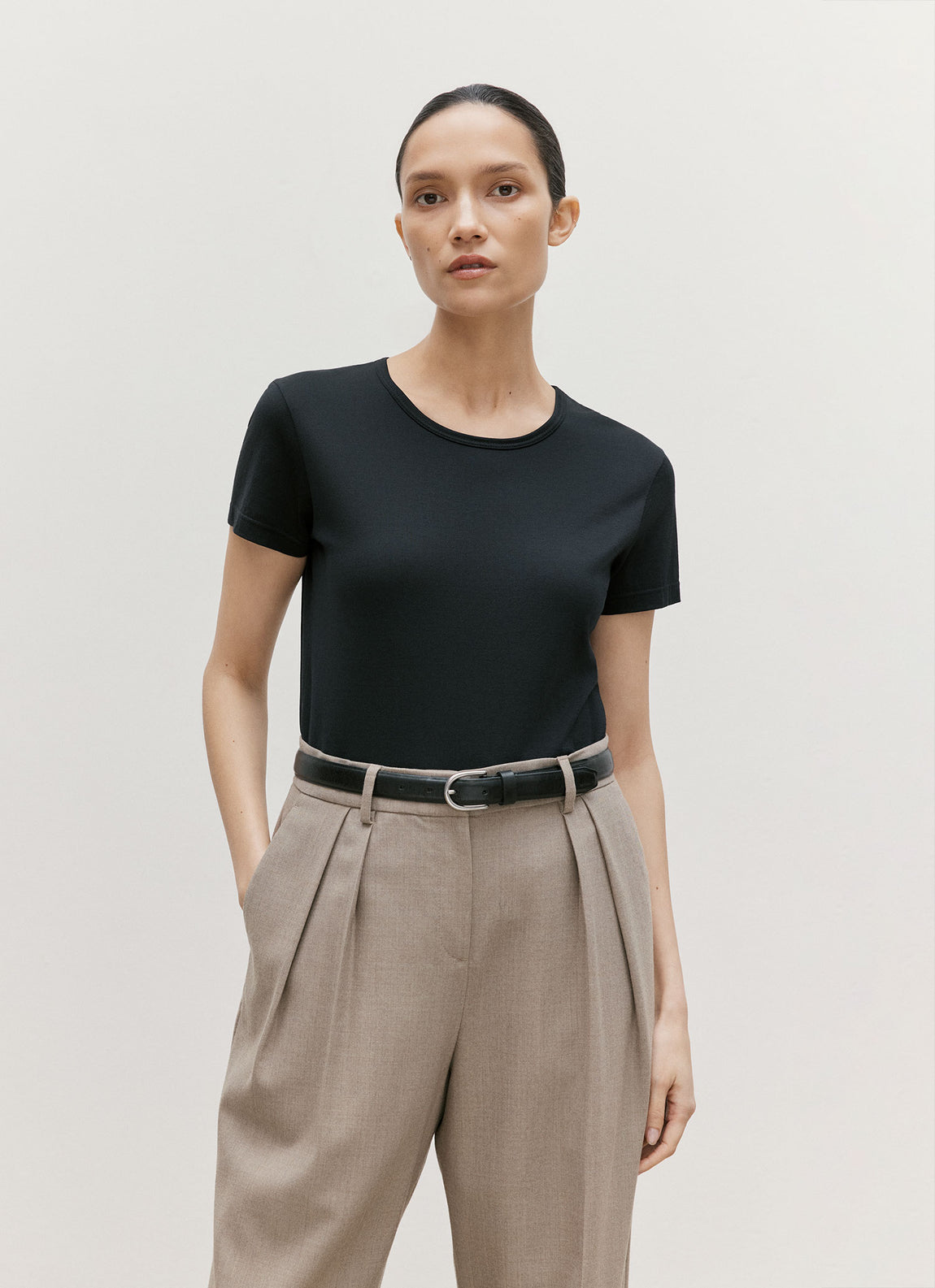 Women's Classic T-shirt in Black