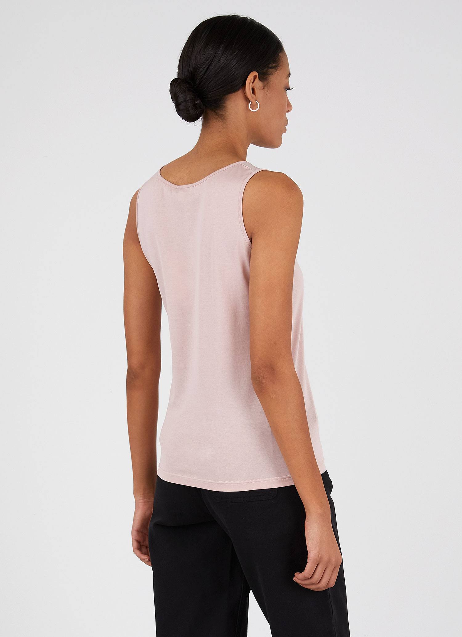 Women's Classic Vest in Shell Pink