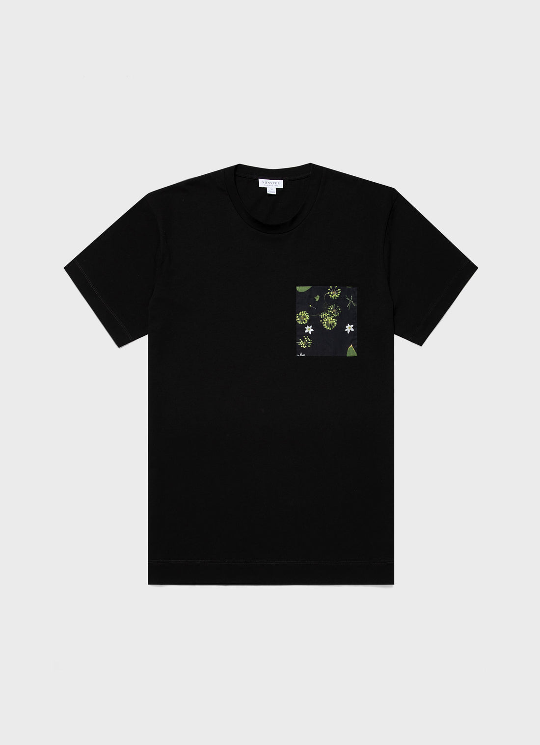 Men's Charlotte Gosch Pocket T-shirt in Hedgerow