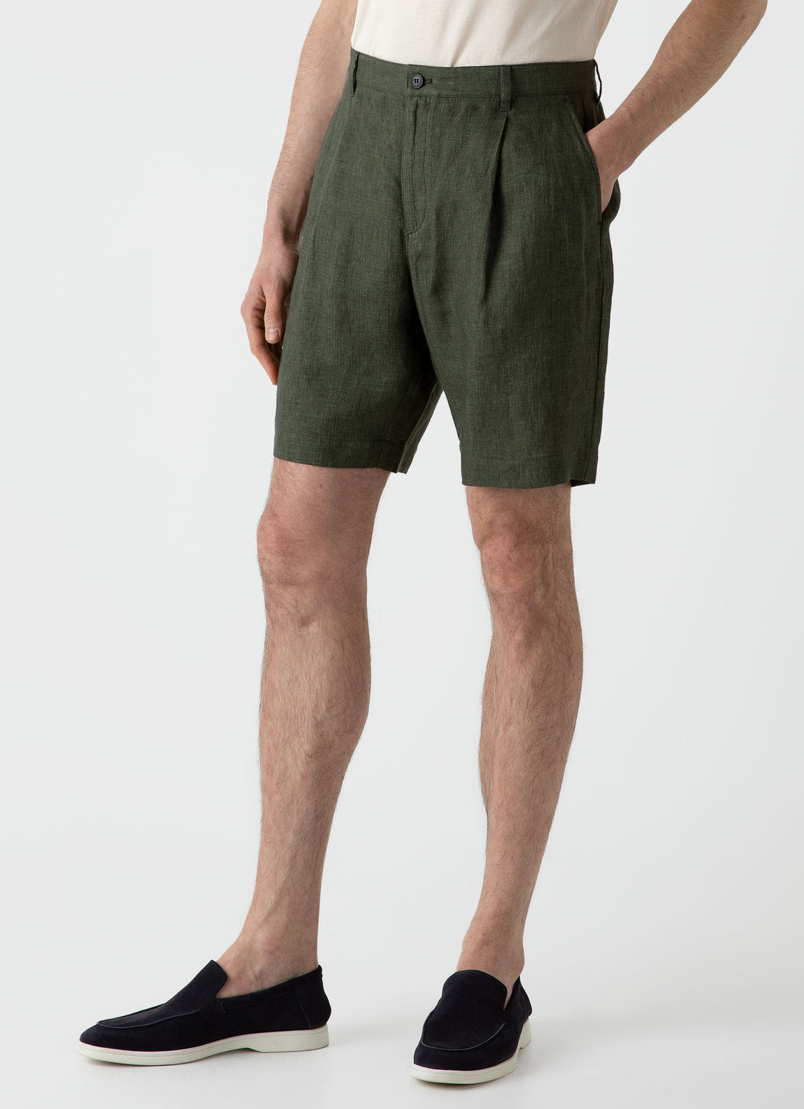 Men's Pleated Linen Short in Hunter Green