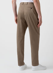 Men's Pleated Twill Trouser in Dark Stone