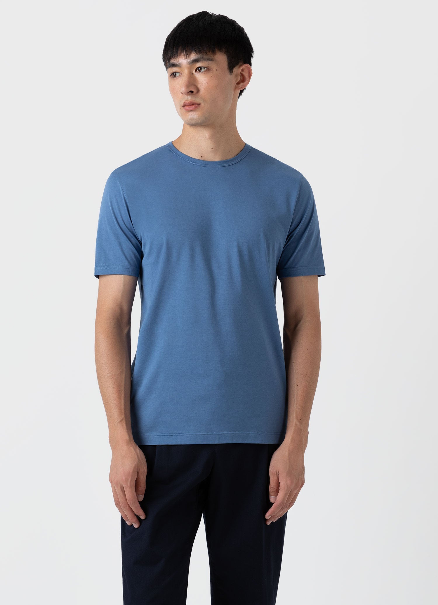 Men's Classic T-shirt in Bluestone