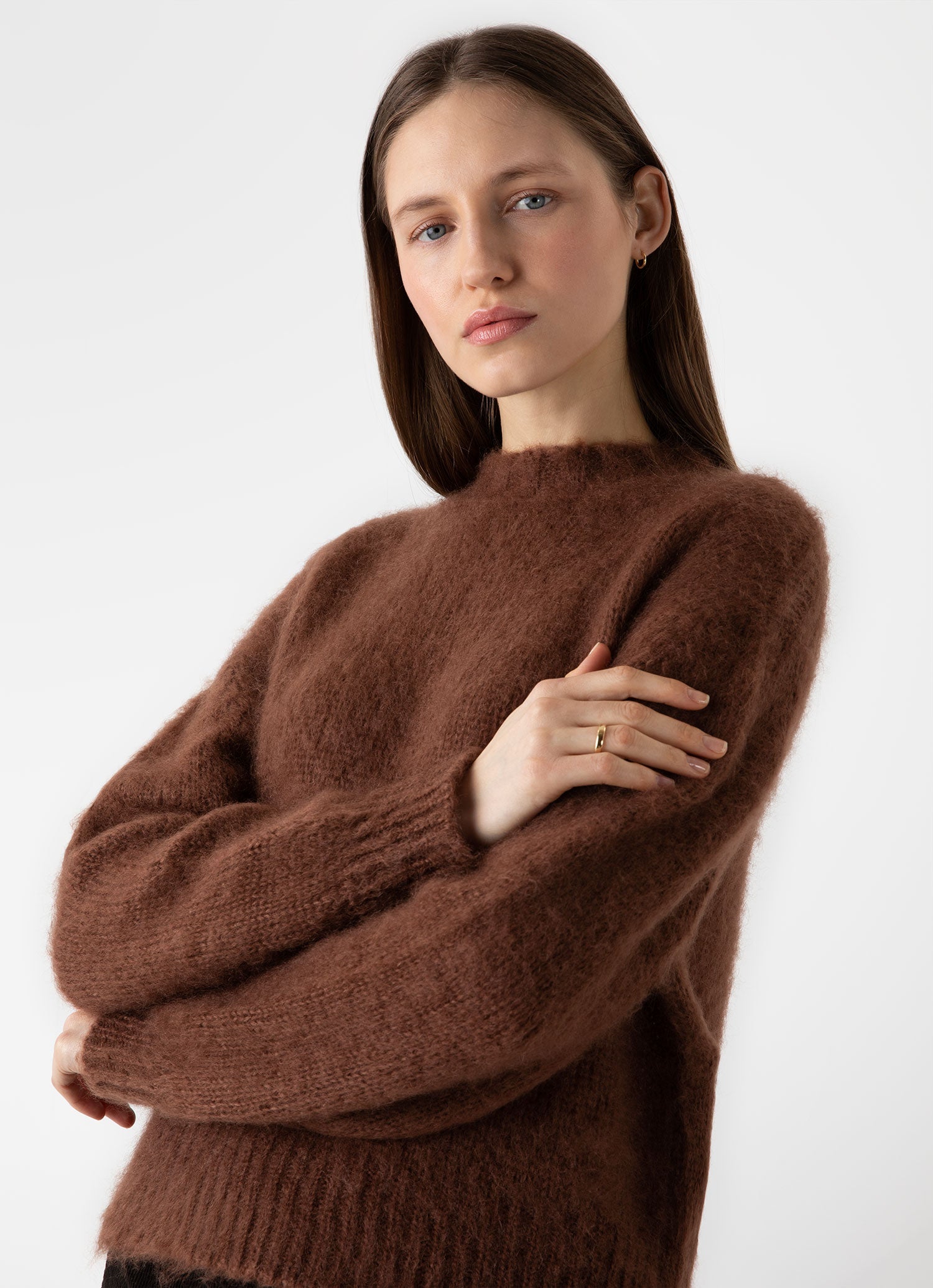 Women's Mohair Crew Neck Jumper in Mid Camel